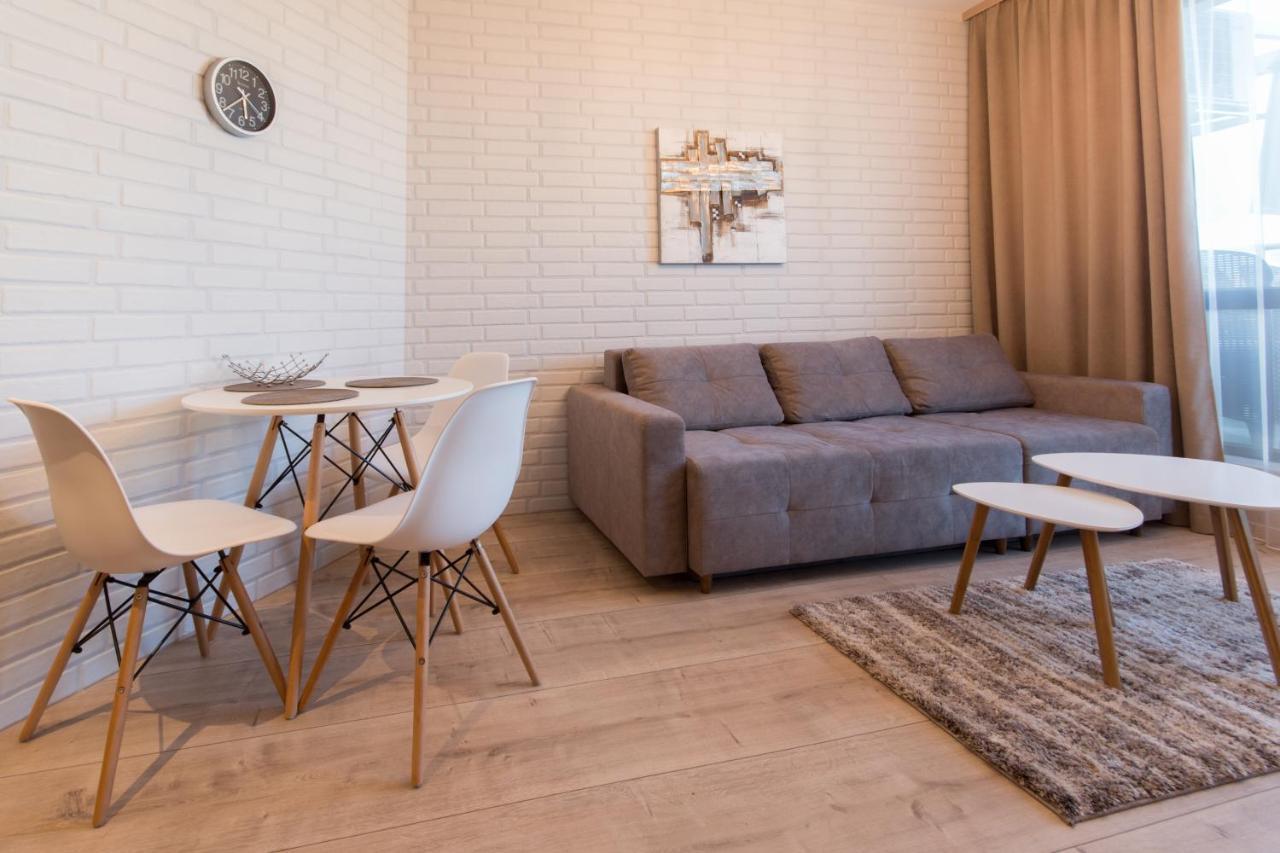 City Apartments Triumph Varna Bagian luar foto