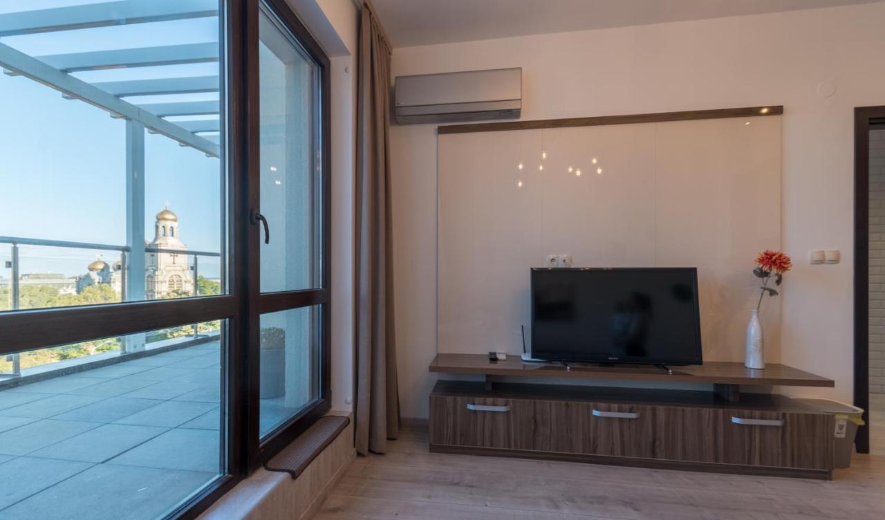 City Apartments Triumph Varna Bagian luar foto