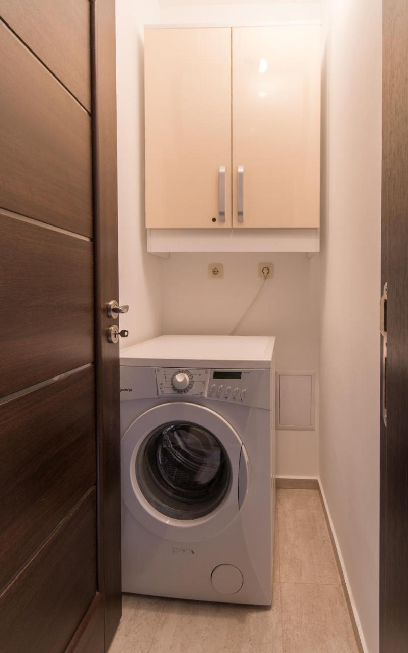 City Apartments Triumph Varna Bagian luar foto